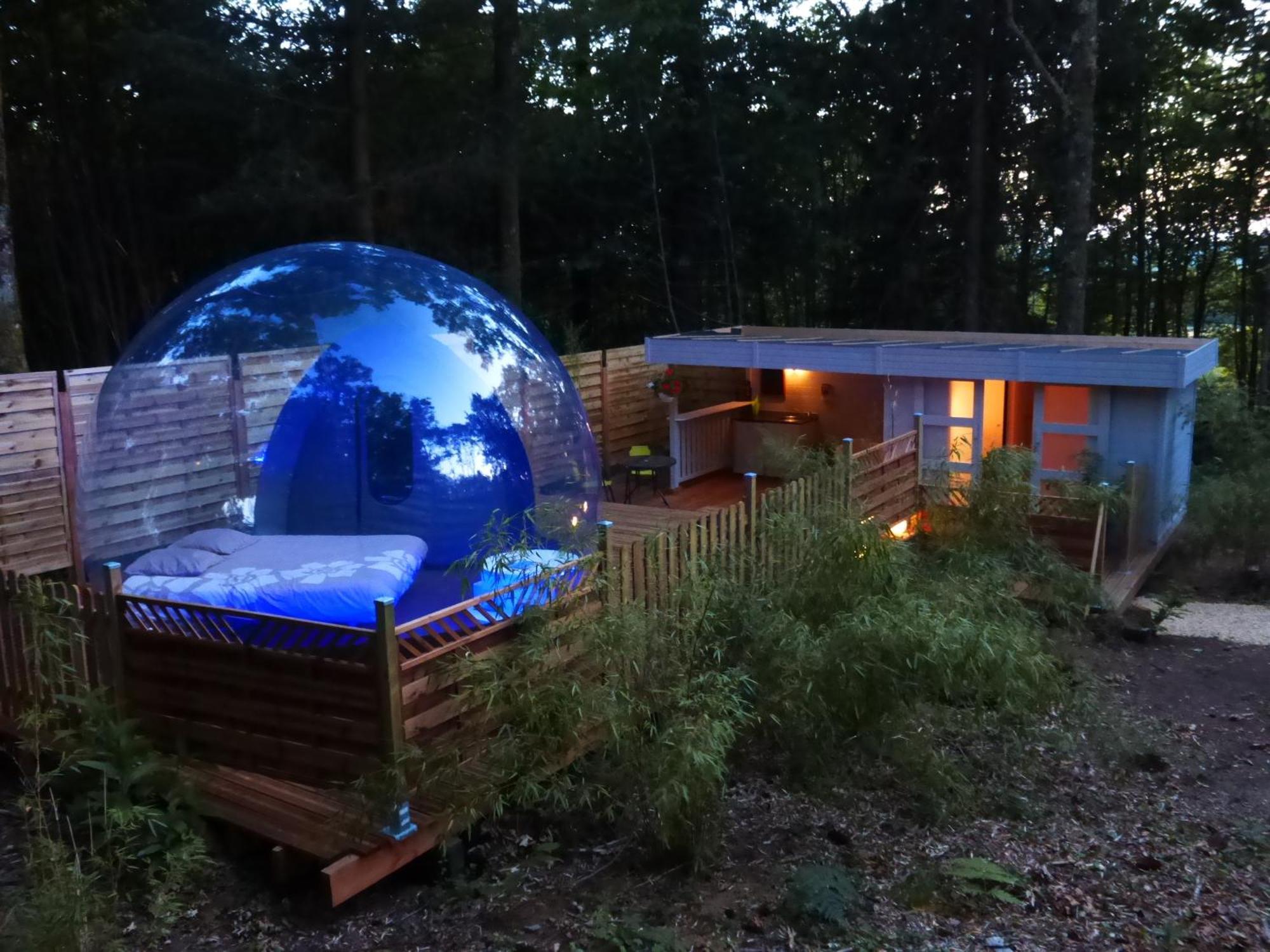 Bulle D'R Hotel Dournazac Buitenkant foto