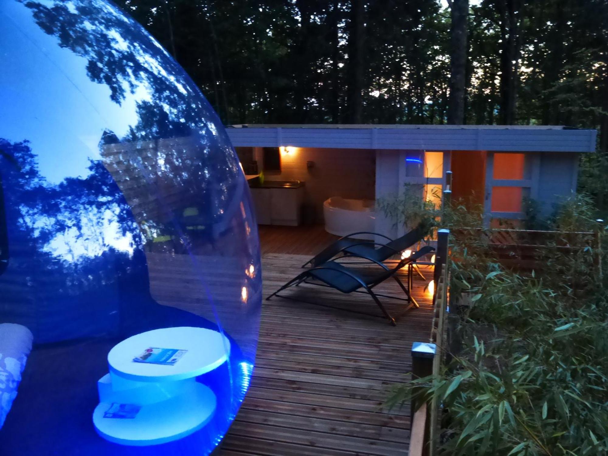 Bulle D'R Hotel Dournazac Buitenkant foto